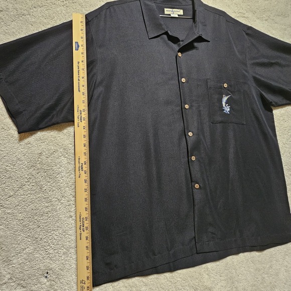 HOOK & TACKLE Men 2XL Black MARLIN Embroidered pocket and back Camp Shirt EUC - Picture 7 of 11